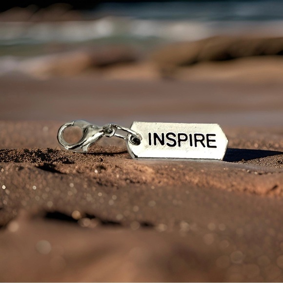 🔴 5 for $10 ONE INSPIRE Silver Tone Inspirational Word Charm Lobster Clasp - Picture 1 of 5
